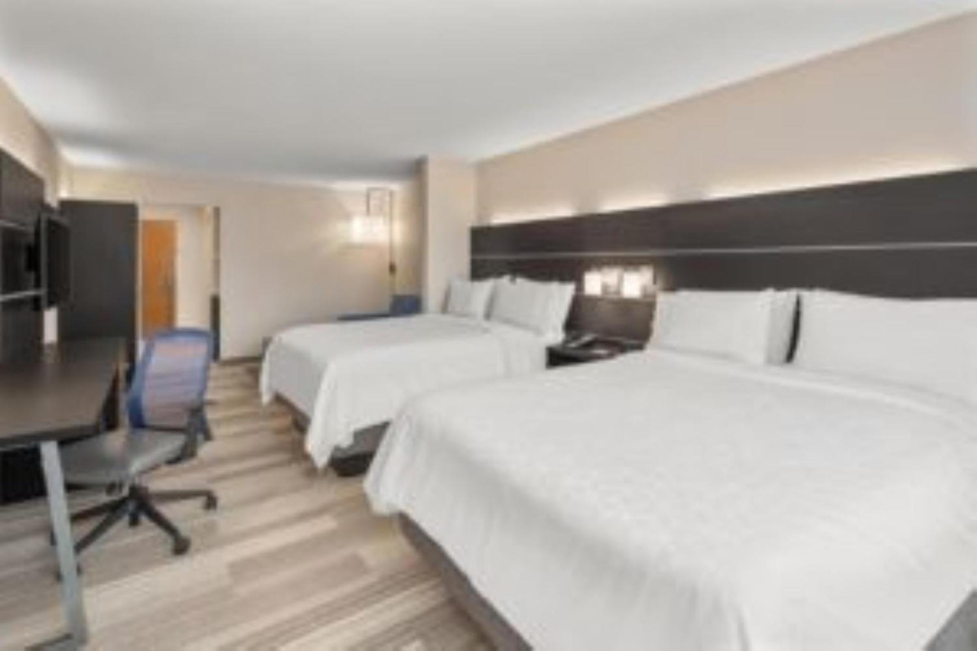Holiday Inn Express Hotel & Suites Drums-Hazelton By Ihg Exterior foto