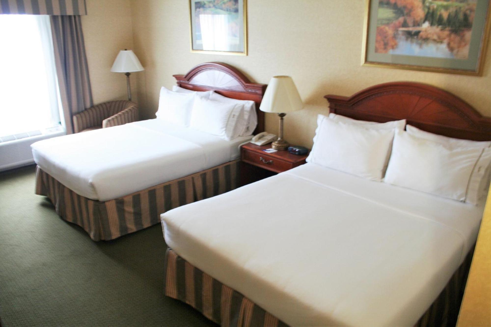 Holiday Inn Express Hotel & Suites Drums-Hazelton By Ihg Exterior foto